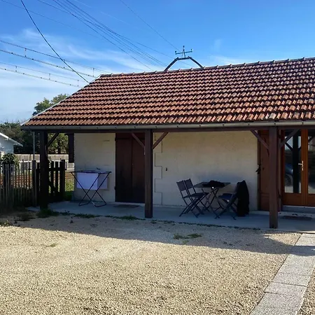 度假居 Small Fisherman's House With Garden *